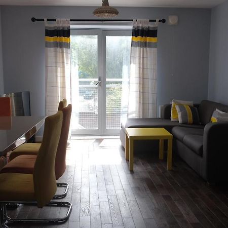 Spacious 1-Bed Flat In North Kensington Лондон Екстер'єр фото